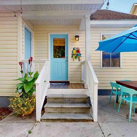 The Blue Door Bungalow Уилмингтън Екстериор снимка